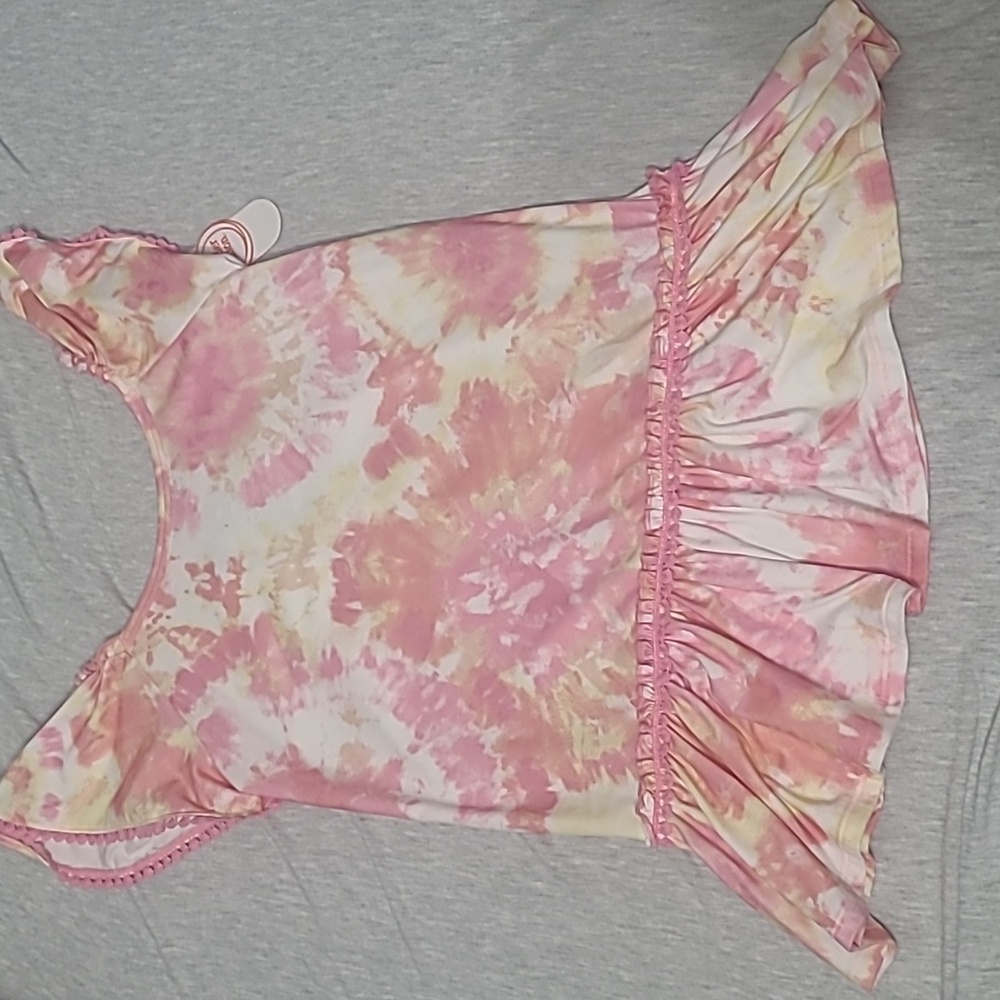 NWT Girls Size 6-6x top